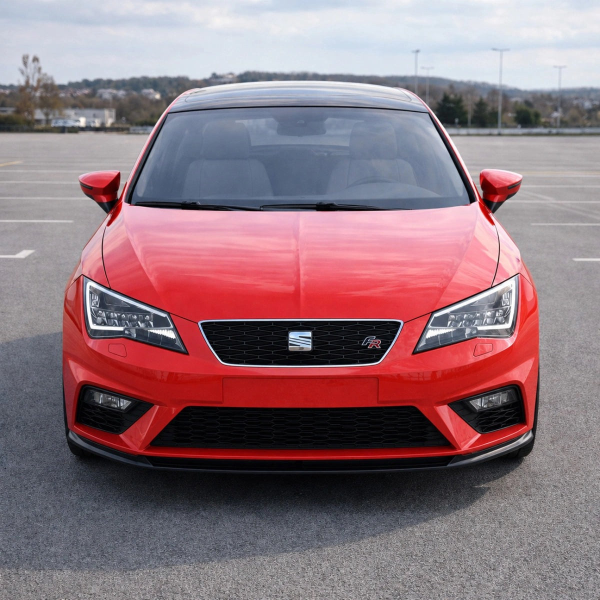 Aerodinamica - splitter delantero Apex Aero Design montado en un Seat Leon
