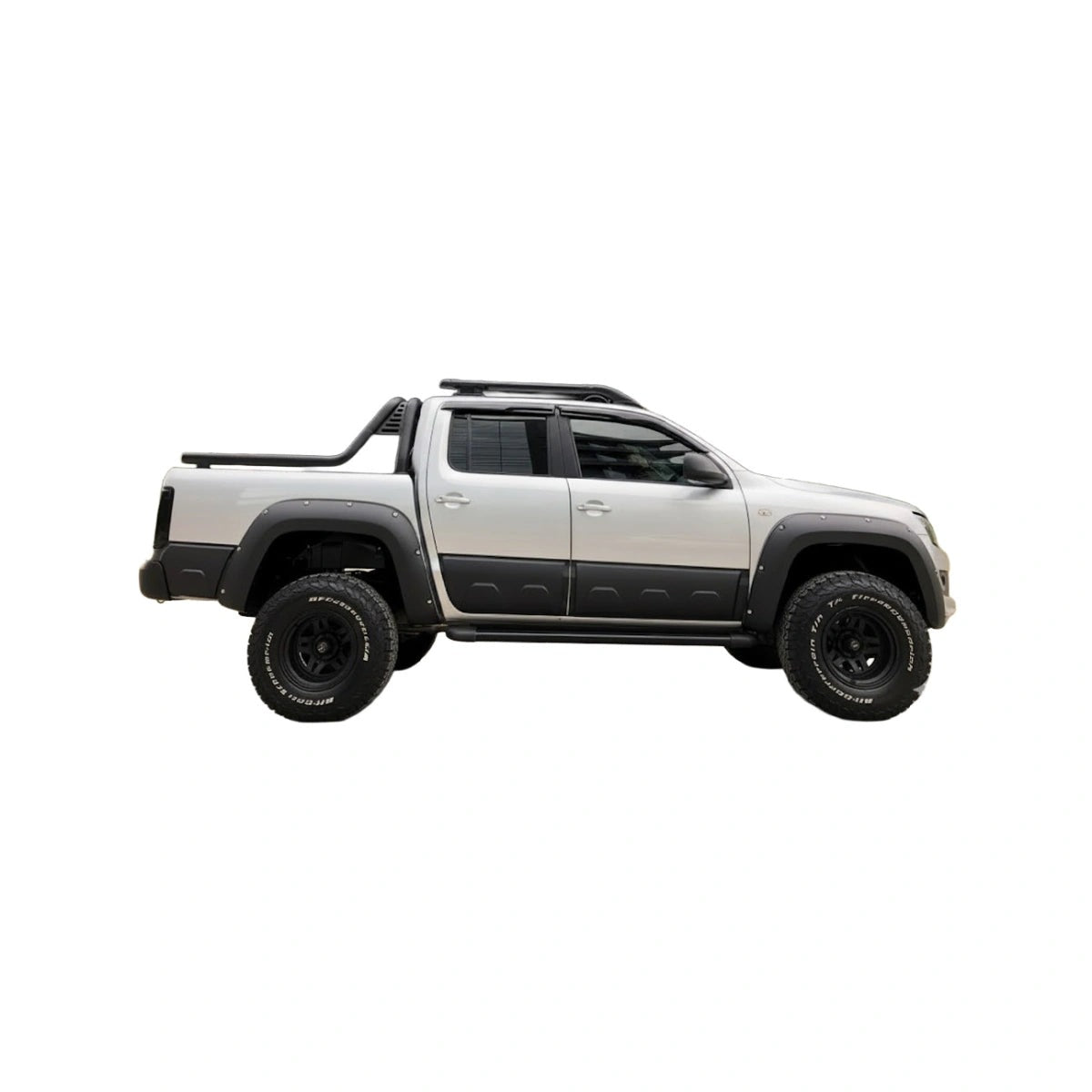 Apex Aero Design 4-Piece Body Cladding (Gloss Black) – Side Protection for Volkswagen Amarok (2010-2016)