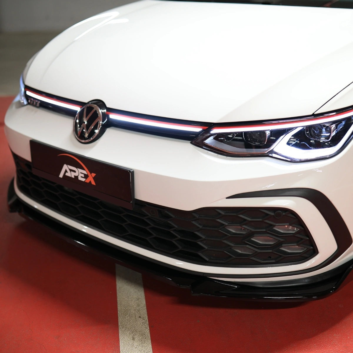Splitter Delantero Apex Aero Design (ABS Negro Brillante) - Estilo Deportivo para Volkswagen Golf Mk8 GTI (2020-2024)