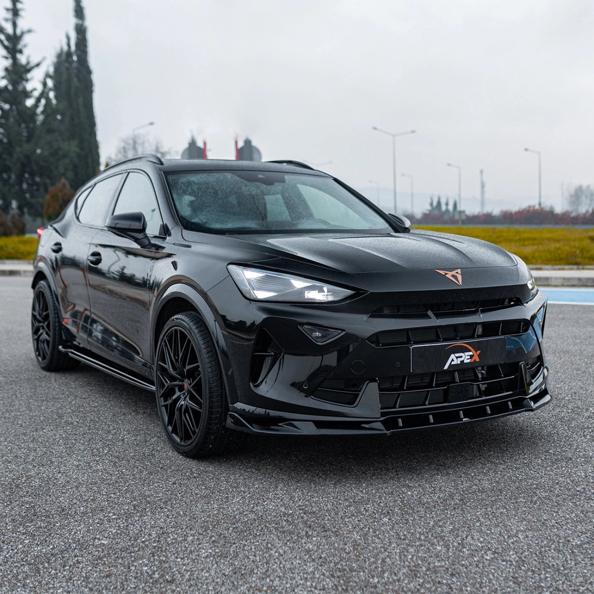 Splitter Delantero V2 Apex Aero Design para Cupra Formentor Facelift (2024+) - Negro Brillante