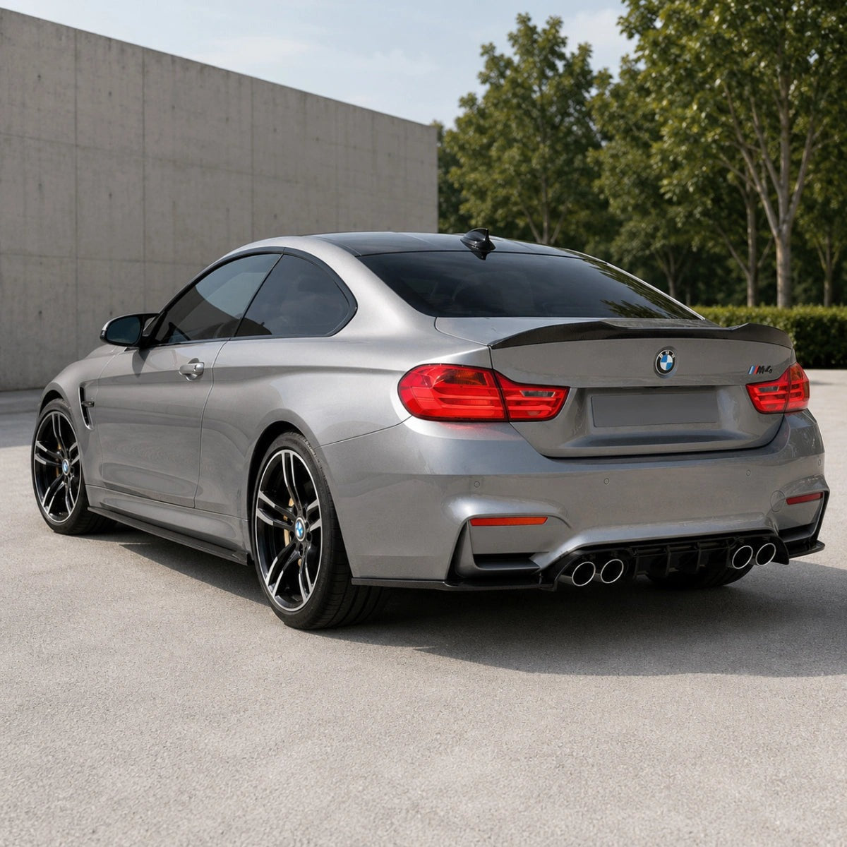 Apex Aero Design Rear Valance / Rear Diffuser (Gloss Black ABS) – Aggressive Styling for BMW M4 F82 (2014-2021)