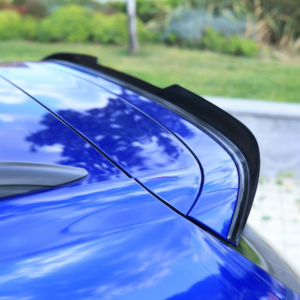 Apex Aero Design Spoiler (Gloss Black ABS) – Sport Styling for Volkswagen Tiguan R-Line Mk2 Facelift (2020-2024)