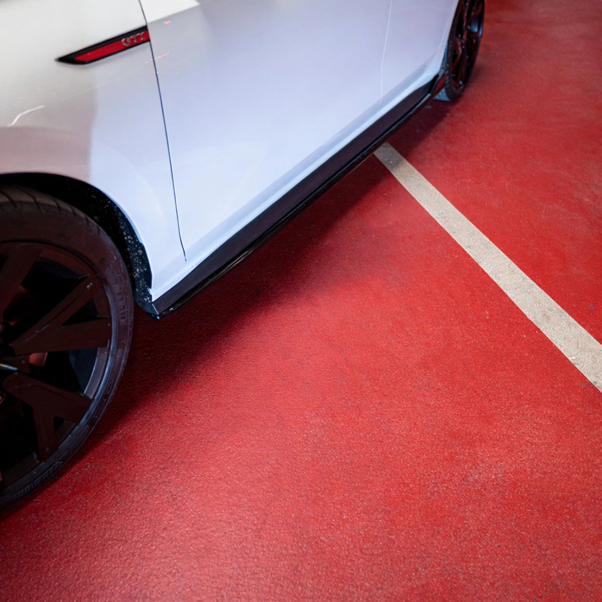 Apex Aero Design Side Skirts (Gloss Black ABS) – Sport Styling for Volkswagen Golf Mk8 GTI (2020-2024)
