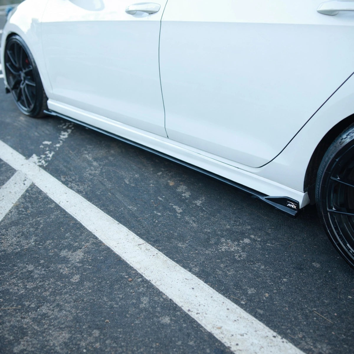 Apex Aero Design APX-G7R-SS Side Skirts (Set of 2 Pieces, Gloss Black) – Sport Style for Volkswagen Golf Mk7 R (2013-2016)