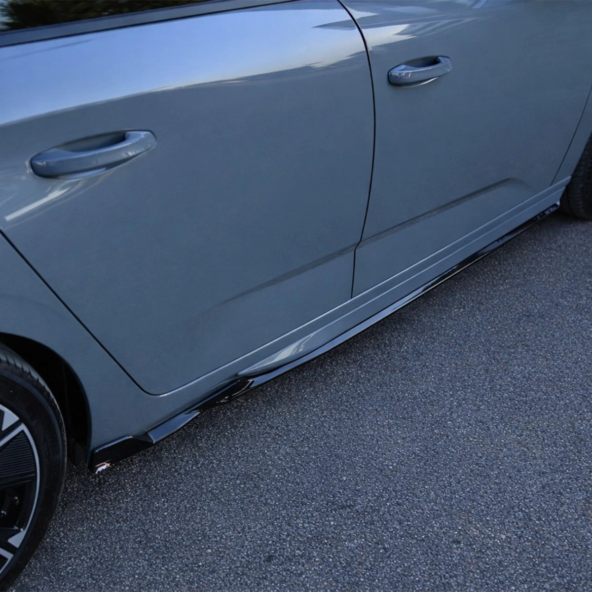 Apex Aero Design Side Skirts Gloss Black (Premium ABS) – Sport Style for Peugeot 308 GT Mk3 Hatchback & SW (2021+)